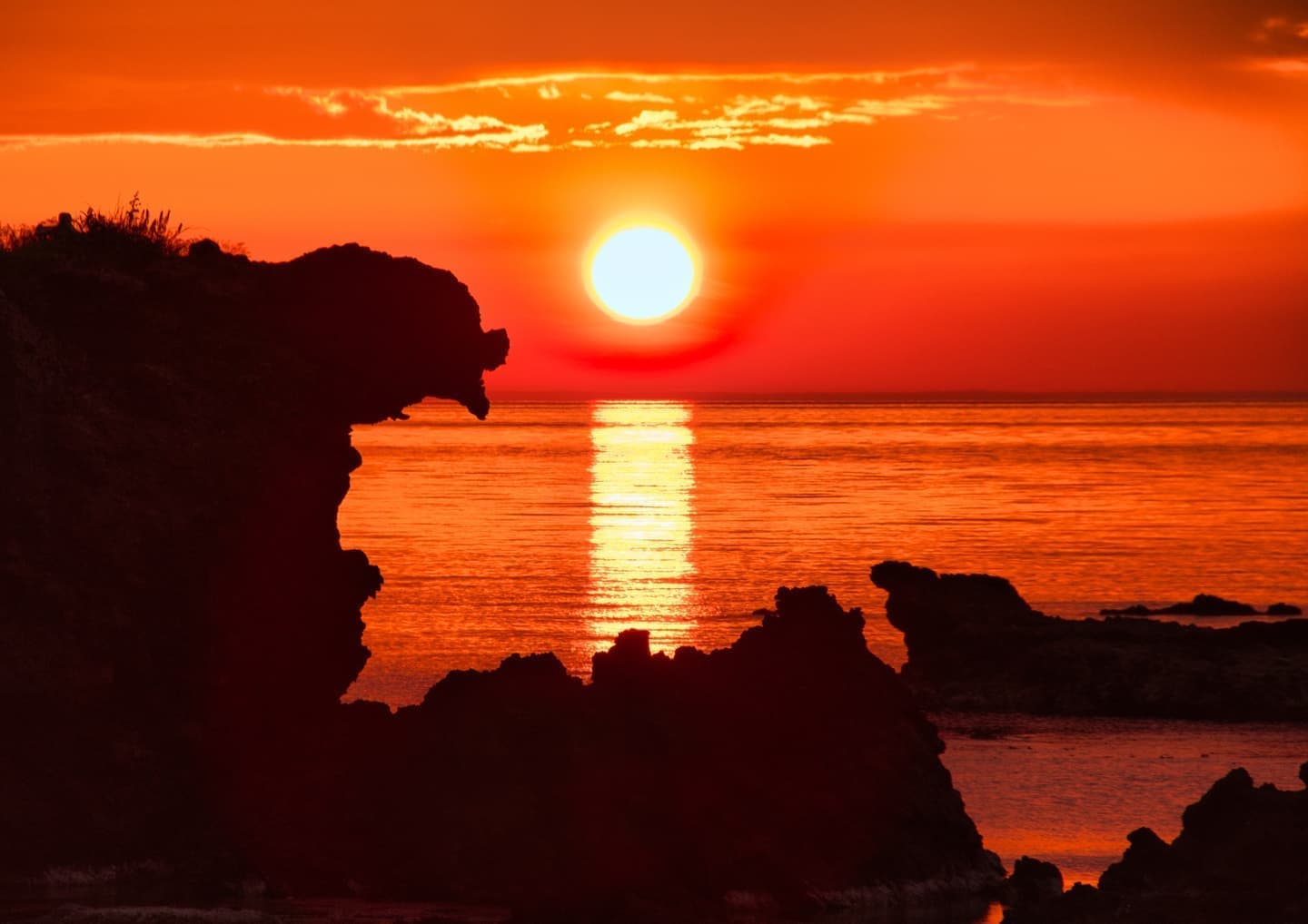 とっとこ岩と夕日