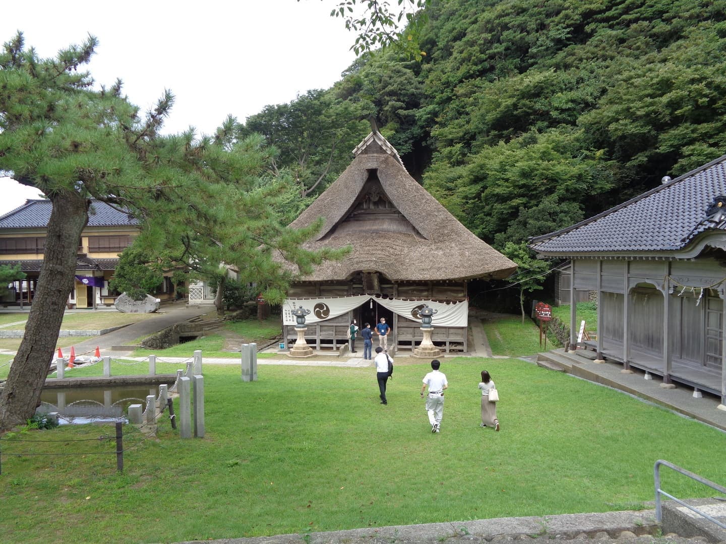 白山神社